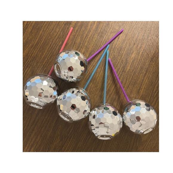 Set of 5 Silver Disco Ball Party Tumblers Reusable Plastic - Picture 1 of 4